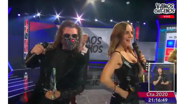 Leo Rey y el festejo de Diana Bolocco por su mascarilla.