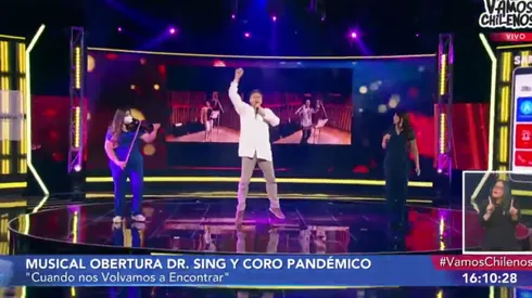 El profesional interpretó una nueva versión de "Cuando nos volvamos a encontrar" de Carlos Vives.