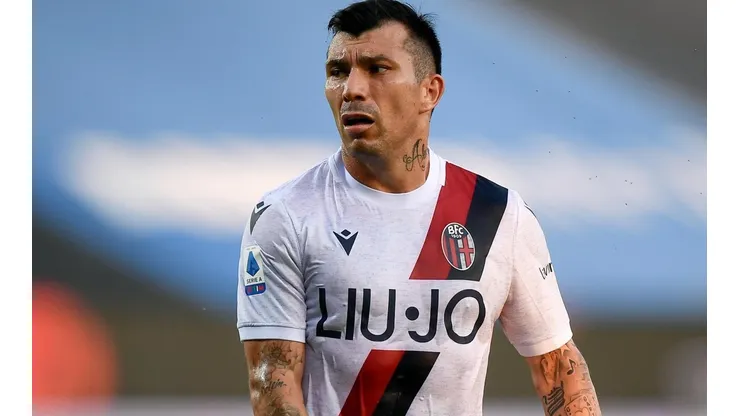 Medel vuelve al número 17.