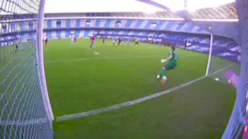 Arias regaló el balón y terminó cediendo un penal ante Nacional