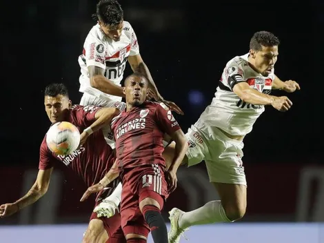 River Plate y Sao Paulo empatan en partidazo
