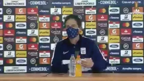 Mario Salas en conferencia de prensa