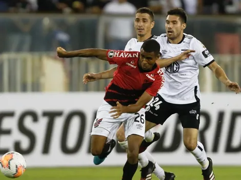 Colo Colo visita al Paranaense con la ilusión de otro triunfo: Hora y TV