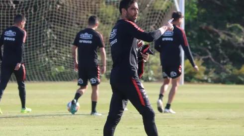 Bravo se ilusiona con dirigir cuando se retire del fútbol