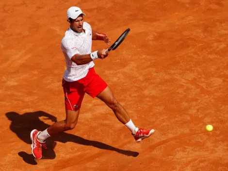 Djokovic regresa con una contundente victoria en Roma