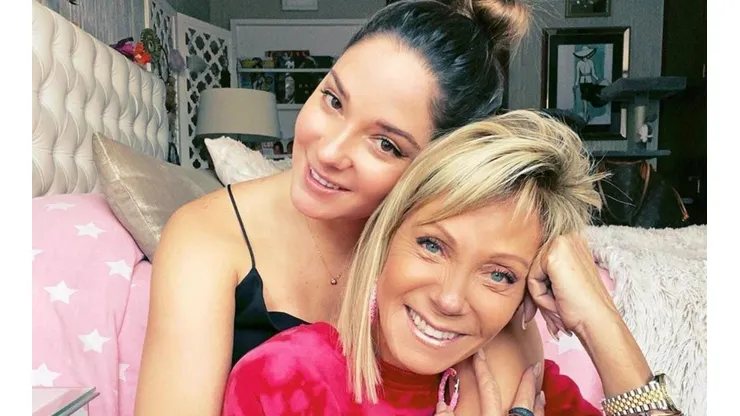 Kel Calderón junto a su distanciada madre Raquel Argandoña.