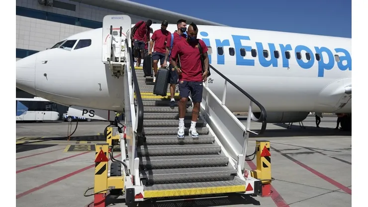 Arturo Vidal estaba listo para embarcarse a Milán cuando apareció un último contratiempo