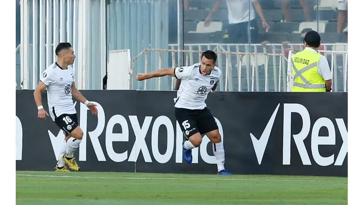 Colo Colo recibe a Peñarol por la Copa Libertadores 2020 en el Estadio Monumental.