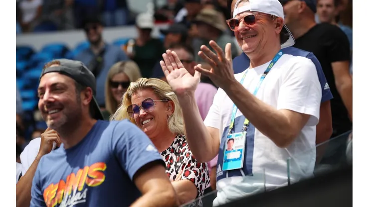 La madre de Dominic Thiem está feliz y agradecida por el trabajo de Massú como entrenador de su hijo.