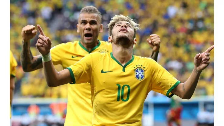 Neymar acusó racismo por parte del español Álvaro González en el duelo entre PSG y Olympique de Marsella.