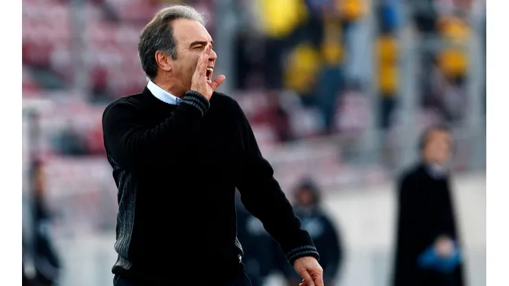 Lasarte no se cierra a la opción de dirigir al Cacique.