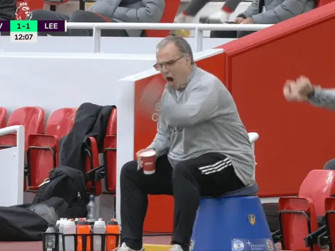 El festejo de Bielsa tras el golazo del Leeds al Liverpool