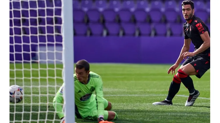 Fabián Orellana jugó todo el partido.