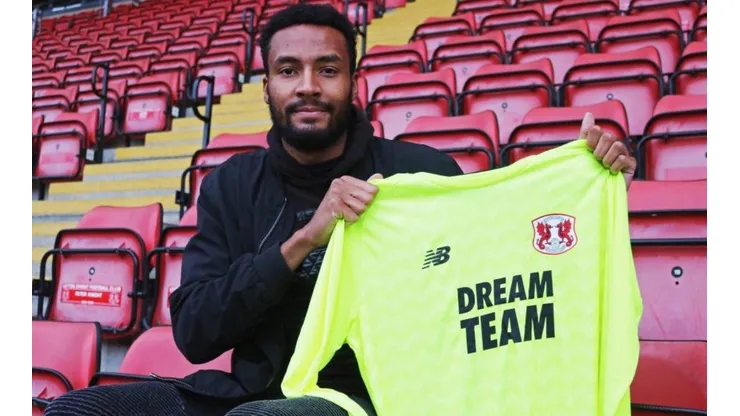Lawrence Vigouroux abrió la temporada con triunfo junto al Leyton Orient.