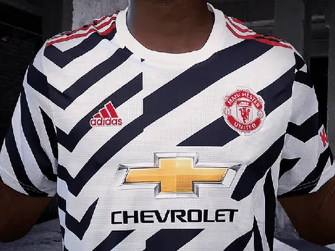 El Manchester United se rayó con su tercera camiseta