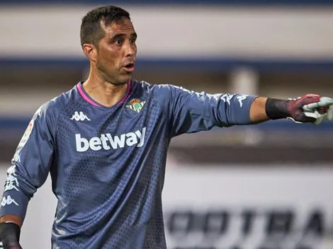 Betis: Pellegrini juega al misterio con titularidad de Bravo