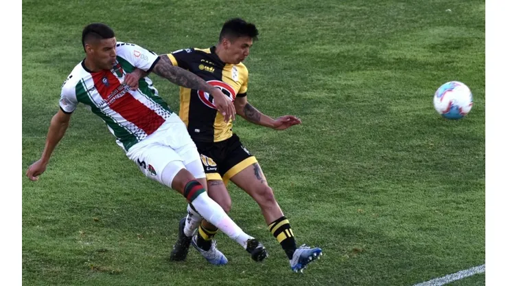 Coquimbo Unido venció a Palestino y agarra a Colo Colo en la tabla.