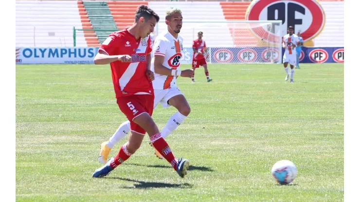 Cobresal venció a Curicó Unido en un partidazo