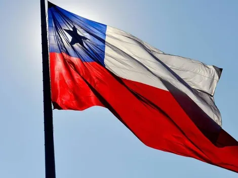 Todo lo que tienes que saber sobre izar la bandera en Fiestas Patrias