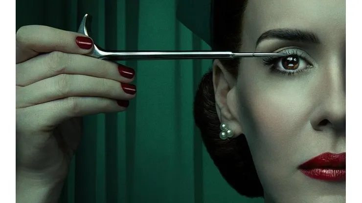 Sarah Paulson es "Mildred Ratched" en la nueva serie producida por Ryan Murphy para Netflix.