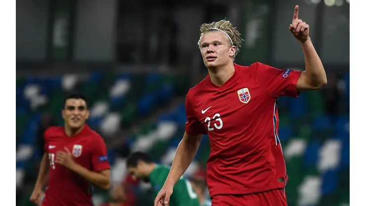 Haaland marcó un doblete en la Nations League