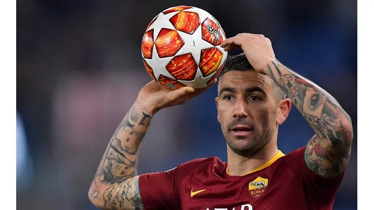 Kolarov marcó 7 goles y realizó 5 asistencias en un total de 42 partidos oficiales con La Roma.