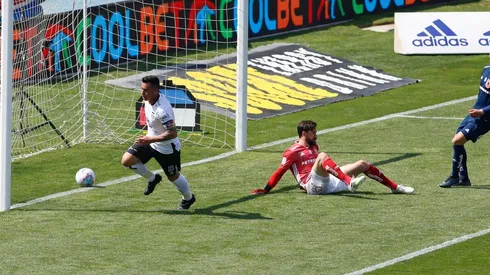 Esteban Paredes hace historia y es el goleador histórico de los Superclásicos