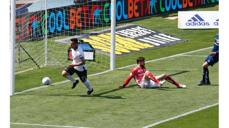 Esteban Paredes hace historia y es el goleador histórico de los Superclásicos