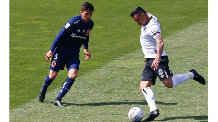 Esteban Paredes anotó otro gol en un Superclásico.