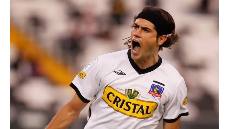 El retirado delantero argentino aseguró que "Colo Colo es el equipo más grande de Chile".