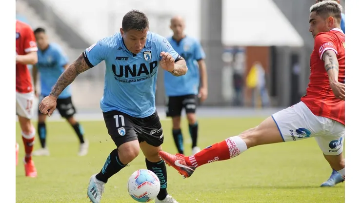 Iquique vence a Huachipato por el torneo nacional.