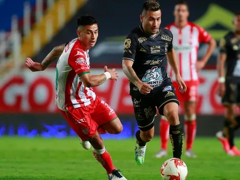 León de Meneses hunde a Necaxa de Baeza, Delgado y Leiva