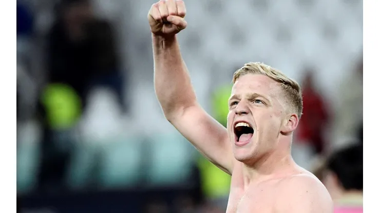 Van de Beek es nuevo jugador del Manchester United