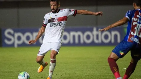 Isla destaca la confianza de sus compañeros tras brillar en Flamengo.