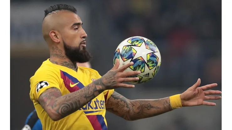 Arturo Vidal define su futuro con Italia en la mira.