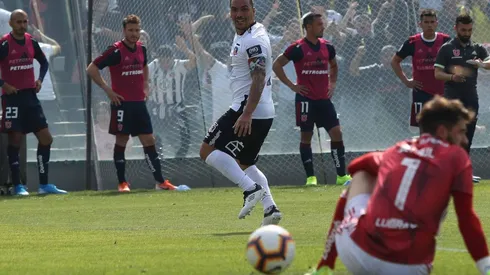 Jara confía en el poder goleador de Esteban Paredes ante la U
