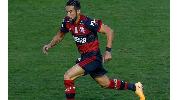 El chileno recibió elogios por parte de la prensa brasileña tras su notable actuación como titular en la goleada del Fla ante Bahía.