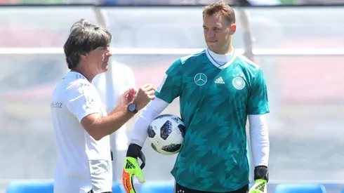 Low le daría el Balón de Oro a Neuer