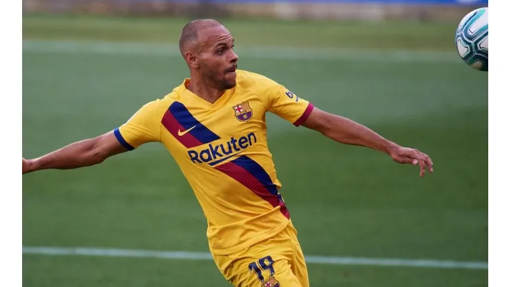 El delantero danés niega ofertas de otros clubes y asegura que se quiere quedar en Barcelona.