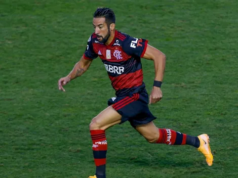 Mauricio Isla debuta en el triunfo del Flamengo sobre Santos