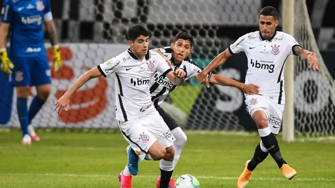 Araos viene jugando bastante en su segunda etapa en San Pablo.