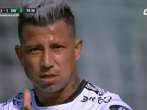 Leo Valencia aprovecha y anota para Colo Colo gracias a un penal