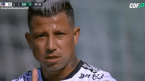 Leo Valencia marcó de penal para Colo Colo