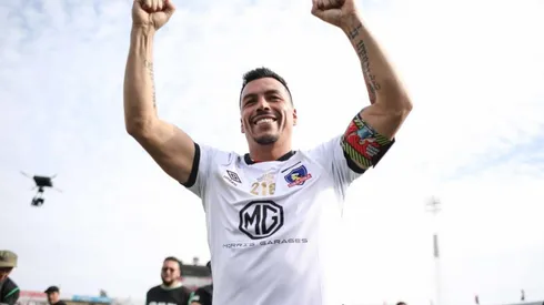 Esteban Paredes se retirará, finalmente, en junio de 2021.