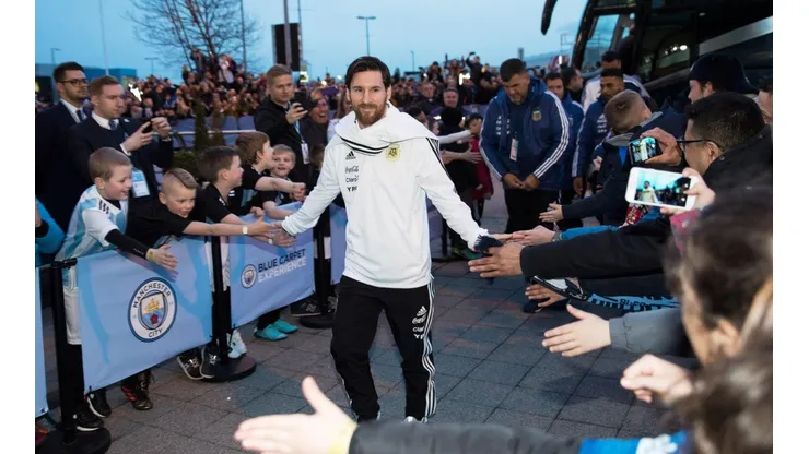 Pellegrini le recomienda a Messi el Manchester City