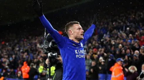 Jamie Vardy seguirá con el Leicester City hasta 2023.