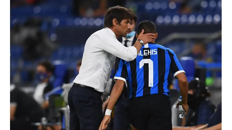 Alexis Sánchez continuará bajo las órdenes de Antonio Conte en el Inter.