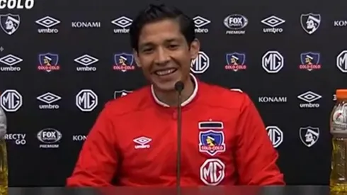 Matías Fernández en conferencia de prensa