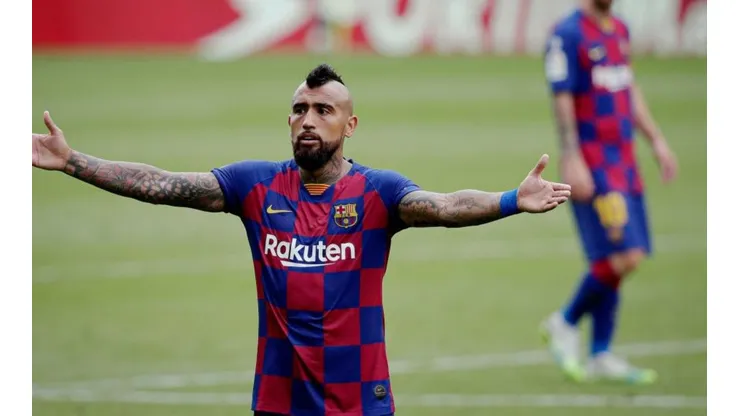 Arturo Vidal busca equipo porque en Barcelona no lo tendrán en cuenta