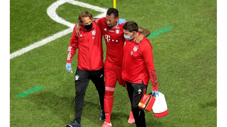 Boateng debió ser reemplazado al minuto 25 de la final entre Bayern Múnich y PSG por la Liga de Campeones.